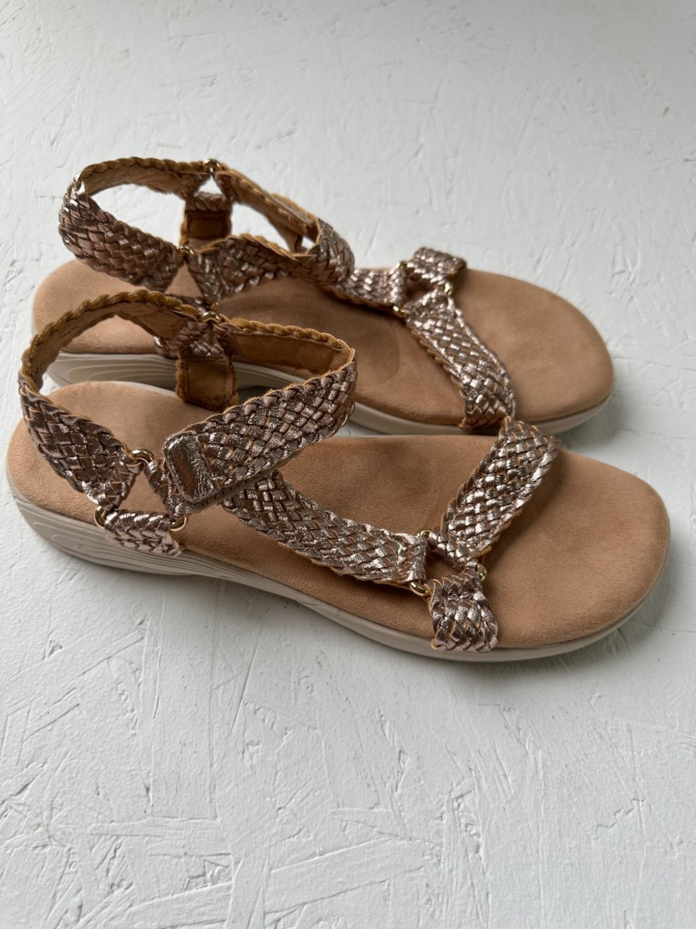 Easy Spirit Women's Taytum Round Toe Strappy Casual Sandals Size 9.5